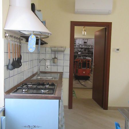 Un Letto Nel Cortile Appartement Bereguardo Buitenkant foto